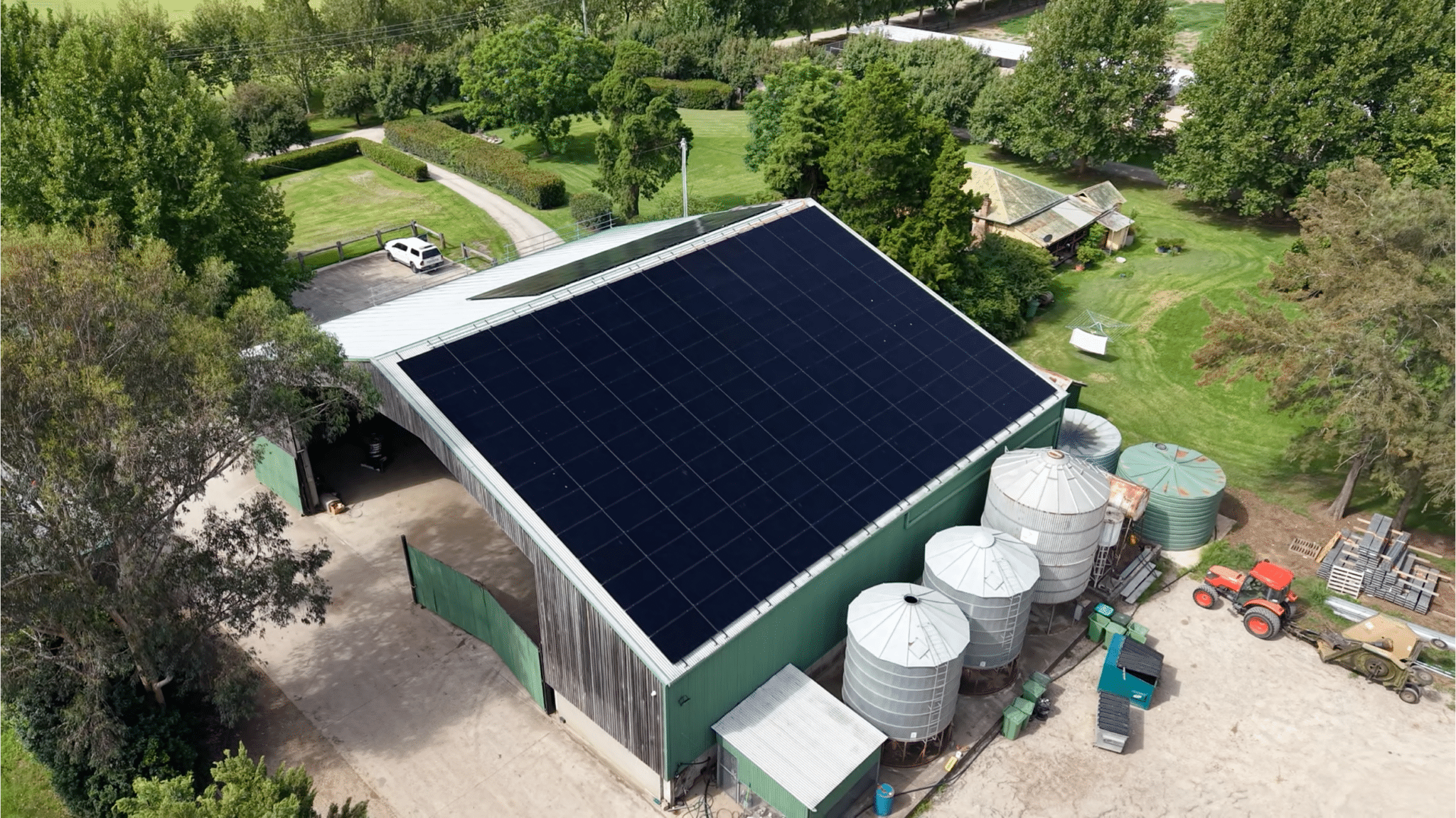 Aiko Neostar all-black solar panel